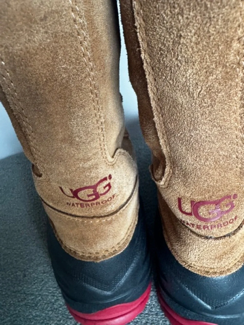 UGG Kids' Ludvig Boots in Chestnut